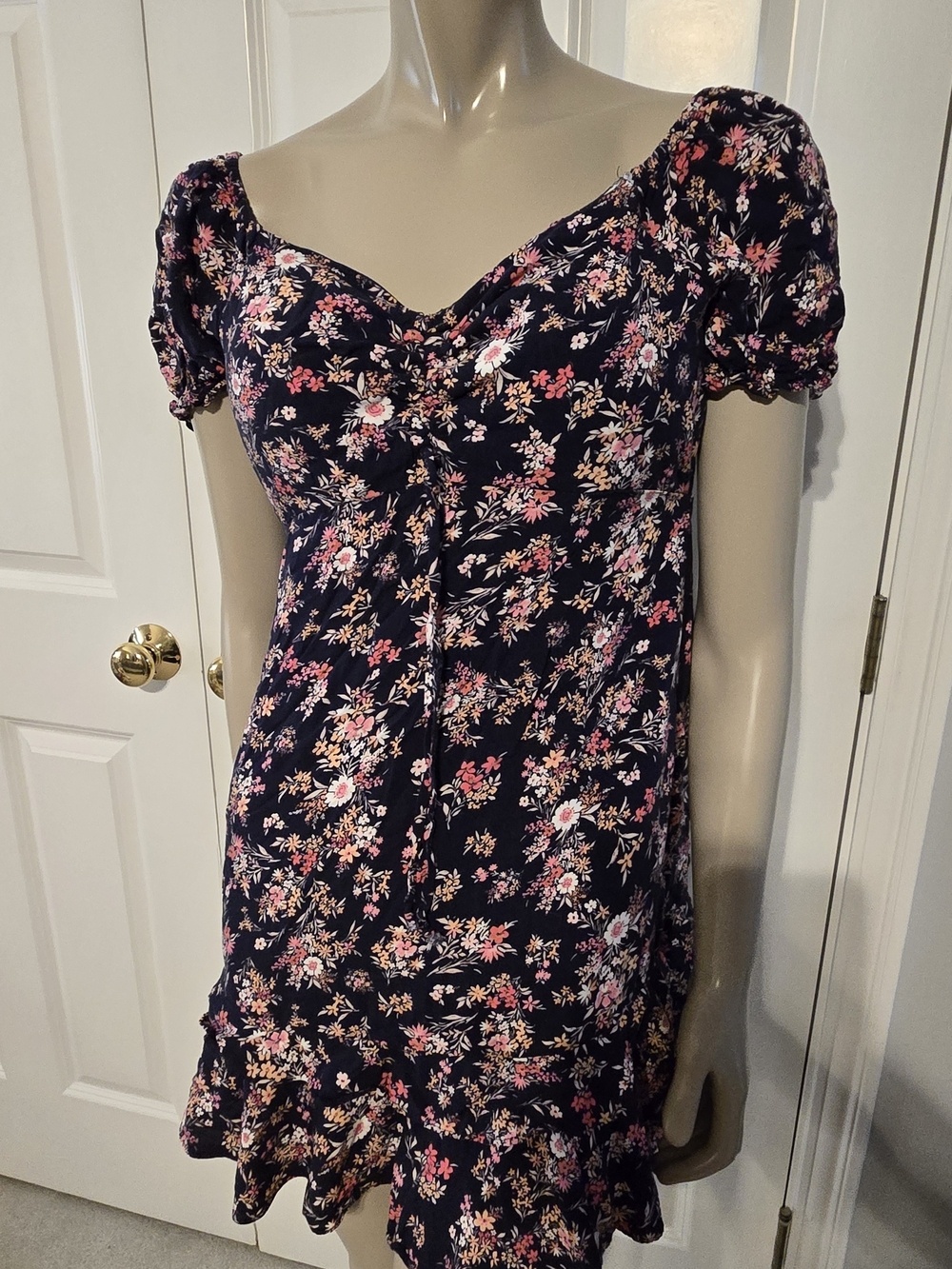 As U Wish Navy Floral Sweetheart Puff-Sleeve Mini